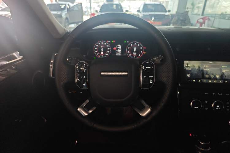 Used Land Rover Discovery 2020 3.0 SC V6 SE