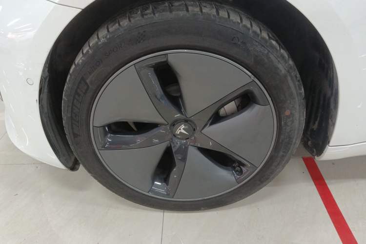 Used Tesla Model 3 2019 Standard Range Rear-Drive Upgraded Version