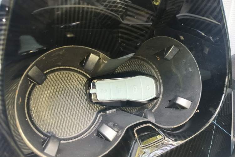 Used BYD Seal 2022 550 km Standard Range Rear-Wheel Drive Prestige Version