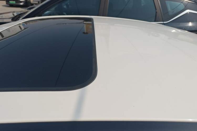 Used Kia K2 2017 Sedan 1.4L Automatic Transmission 15th Anniversary Special Edition GLS