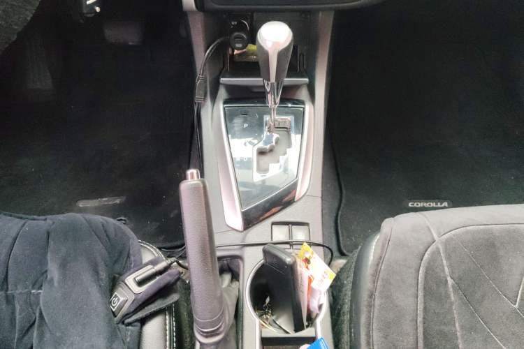 Used Toyota Corolla 2017 Revised Version 1.2T Manual GL-i
