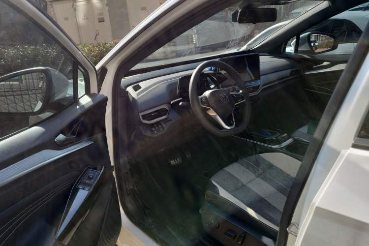 Used Volkswagen ID.4 CROZZ 2022 Pure Edition Limited Edition Driver Seat