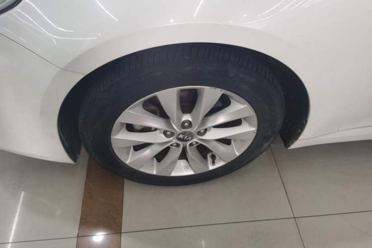 Used Kia K5 2016 1.6T Automatic LUX
