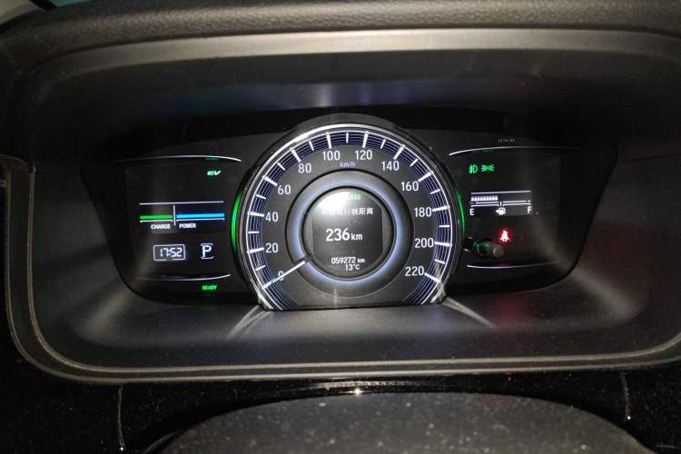 Used Honda Elysion 2019 2.0L Hybrid Luxury Edition
