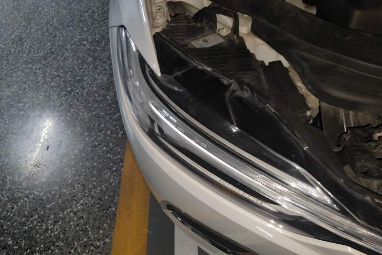 Used Volvo XC60 2019 T5 4x4 Smart Edition China VI Standard
