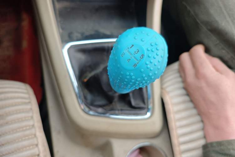 Used Baojun 730 2014 1.5L manual luxury trim 7 seats
