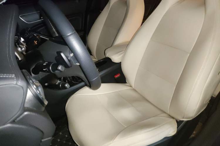 Used Mercedes-Benz GLA 2016 GLA 200 Fashion Model