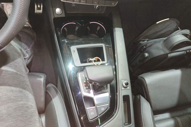 Used Audi A4L 2024 40 TFSI Luxury Dynamic Edition