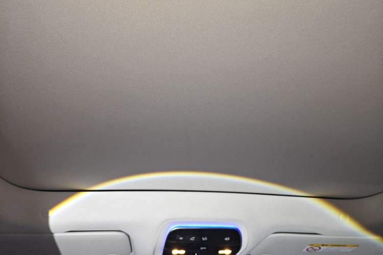 Used Mercedes-Benz EQE SUV 2023 500 4MATIC Special Edition Headliner