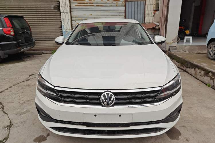 Used Volkswagen Lamando 2019 230TSI DSG Fashion Edition China VI Front