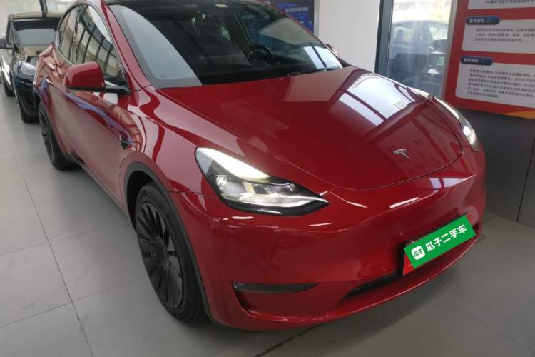 Used Tesla Model Y 2021 Long-Range All-Wheel-Drive Version 3D7
