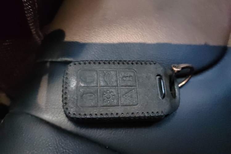 Used Volvo V40 2018 T3 Zhiyi Edition Vehicle Key