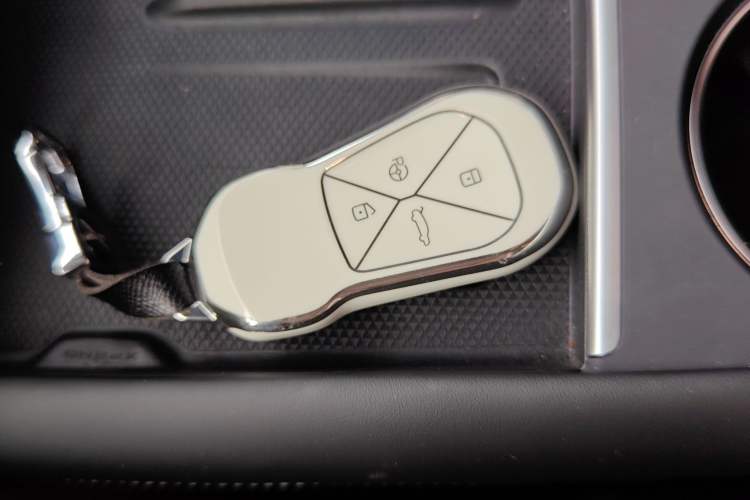 Used XPeng G6 2023 580 Long-Range Pro