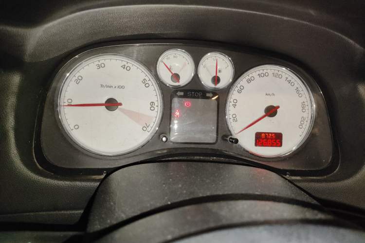 Used Peugeot 307 2013 Hatchback 1.6L Manual Comfort Edition