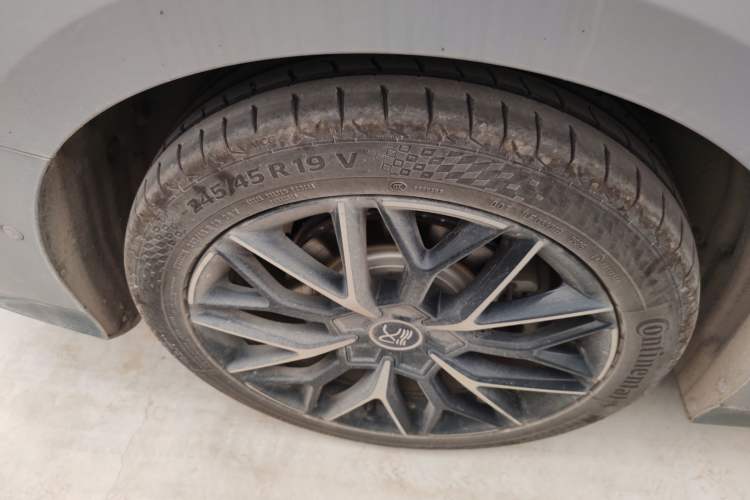 Used BYD Han 2025 DM-i 125KM LiDAR-Powered Intelligent Driving Model
