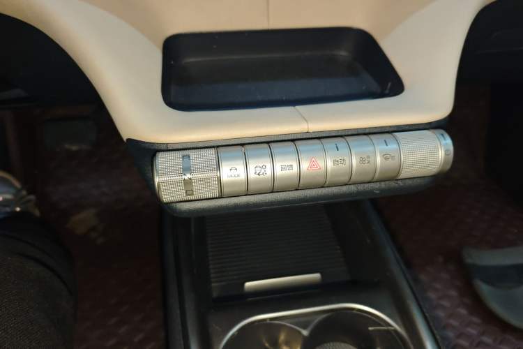 Used BYD Dolphin 2023 420 km Free Version
