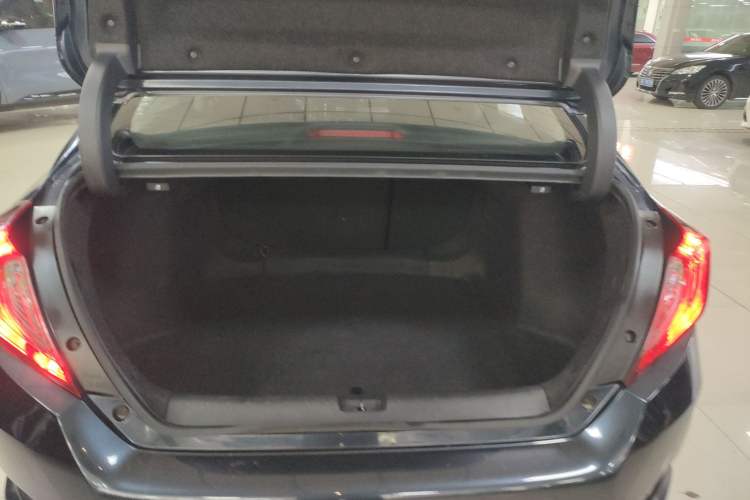 Used Honda Civic 2019 220TURBO CVT Dynamic Edition China VI