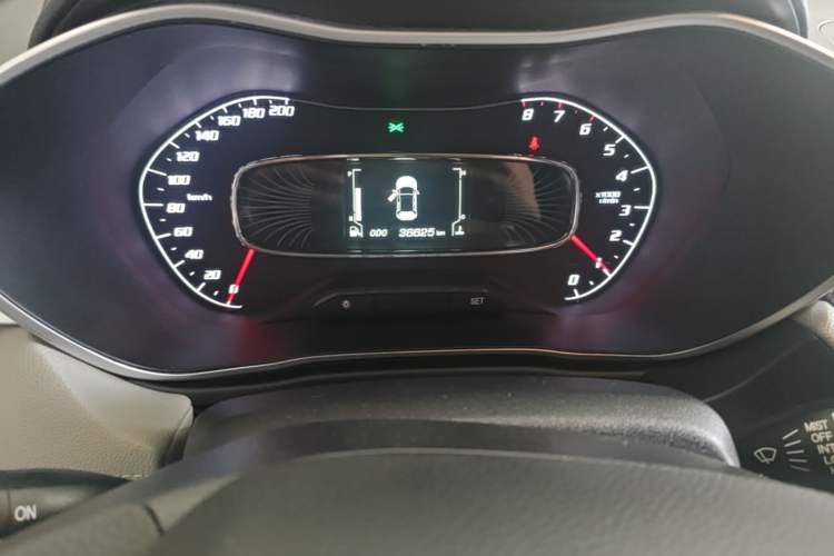Used Baojun 510 2017 1.5L manual Comfort trim