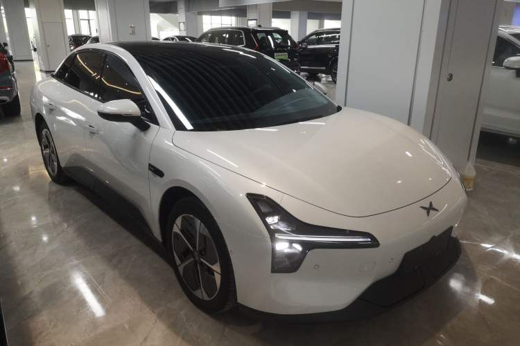 Used XPeng MONA M03 2025 620 Ultra-Long Range Plus Exterior 1