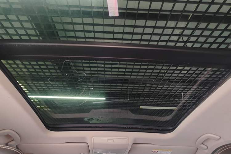 Used Volkswagen Tiguan L 2022 330TSI Automatic Two-Wheel Drive Smart Edition