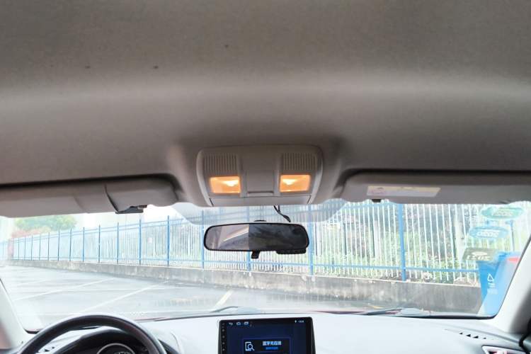 Used Mazda 3 Axela 2017 Sedan 1.5L Automatic Comfort Model Emission Standard China V Headliner