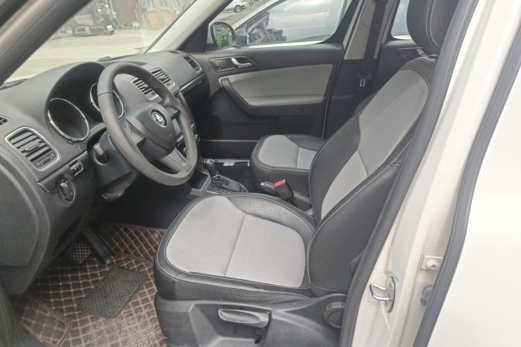 Used Skoda Yeti 2017 TSI280 DSG Advanced Edition
