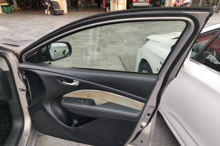 Used Fiat Viaggio 2015 1.4T Manual Enjoyment Edition