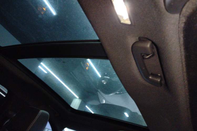 Used Jaguar F-PACE 2021 250 PS R-Dynamic S
