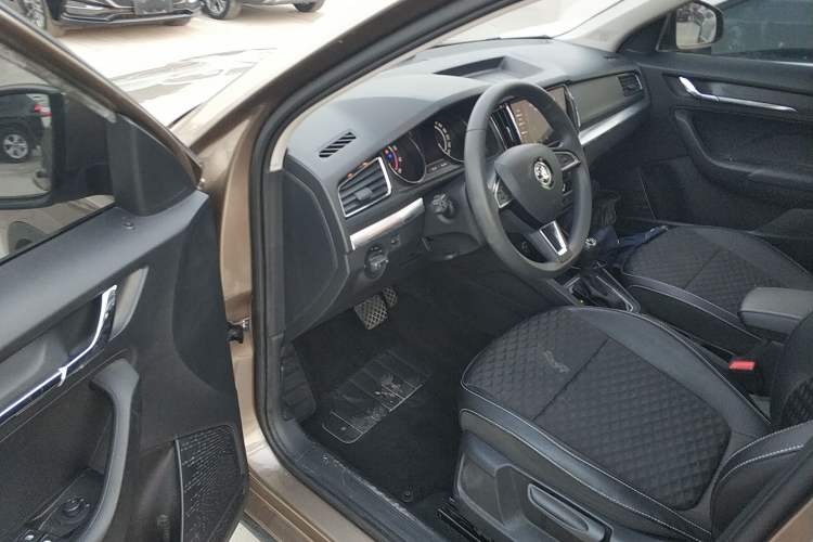 Used Skoda Kamiq 2020 1.5L Automatic Comfort Edition
