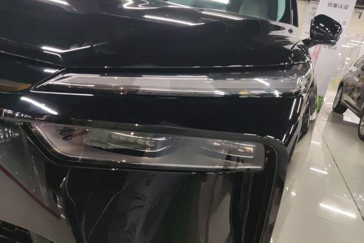 Used Wey Lanshan 2025 Four-Wheel Drive Max