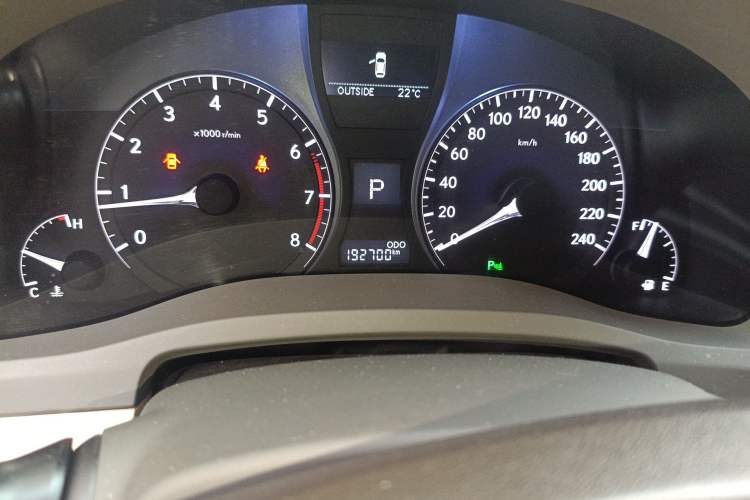 Used Lexus RX Classic 2012 270 Elegant Edition Odometer Close Up