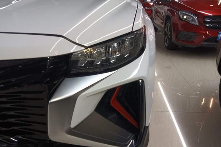 Used Geely Auto Emgrand X7 Sport 2022 Boyue X 1.8TD DCT Smart Model Left Front Headlight