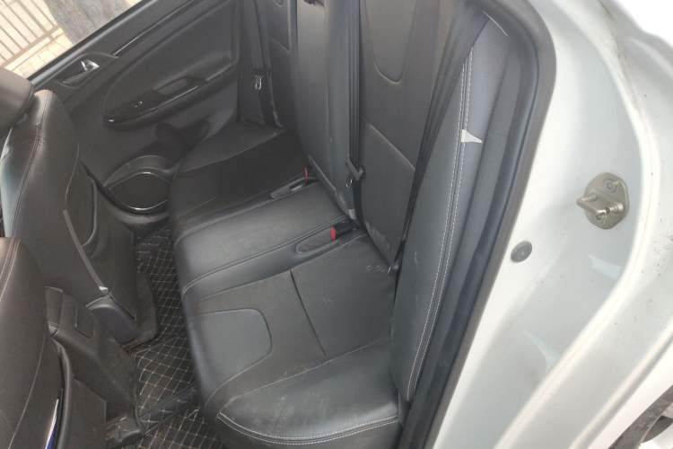 Used BYD Surui 2014 1.5TID Automatic Luxury Model