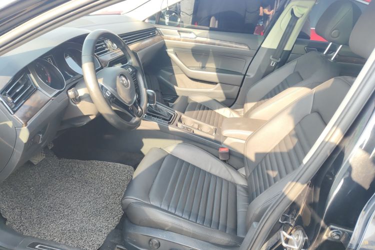 Used Volkswagen Magotan 2019 330TSI DSG Luxury Version China VI Standard
