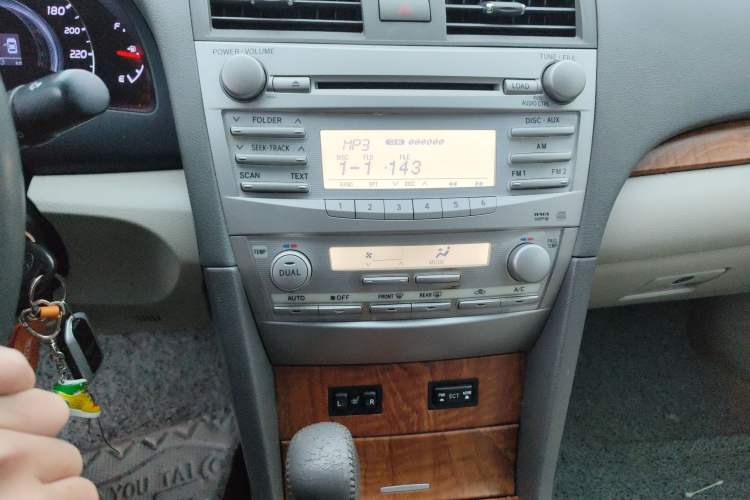 Used Toyota Camry 2012 200G Classic Luxury Edition