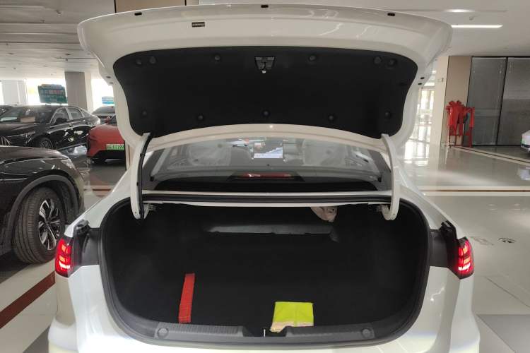 Used Geely Galaxy Stellar 6 2026 Model 60km Sailing Edition