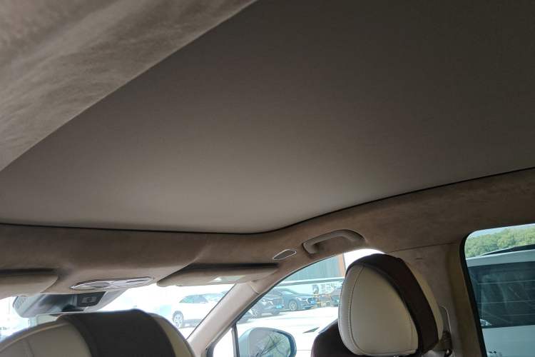 Used Hyptec HT 2023 670 Rear-Drive Ultra-High-Voltage NDA Version Headliner