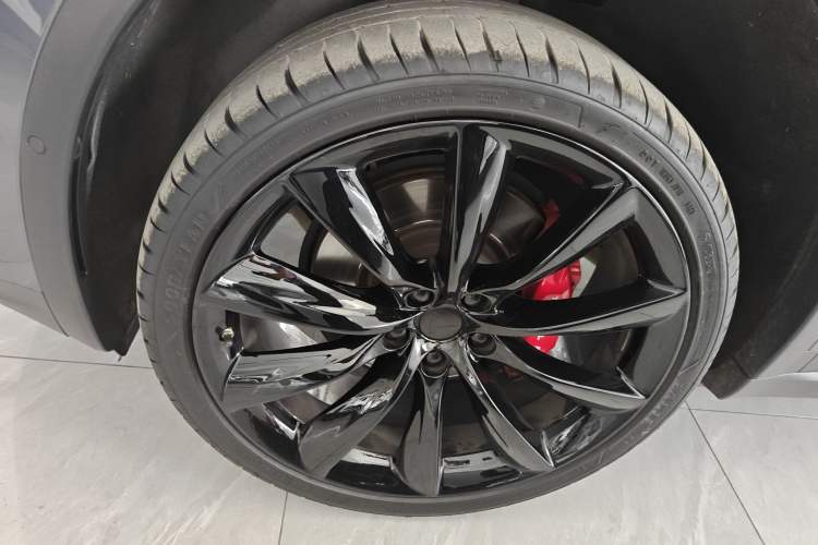 Used Tesla Model X 2020 Performance High-Performance Edition Left Front Wheel Hub