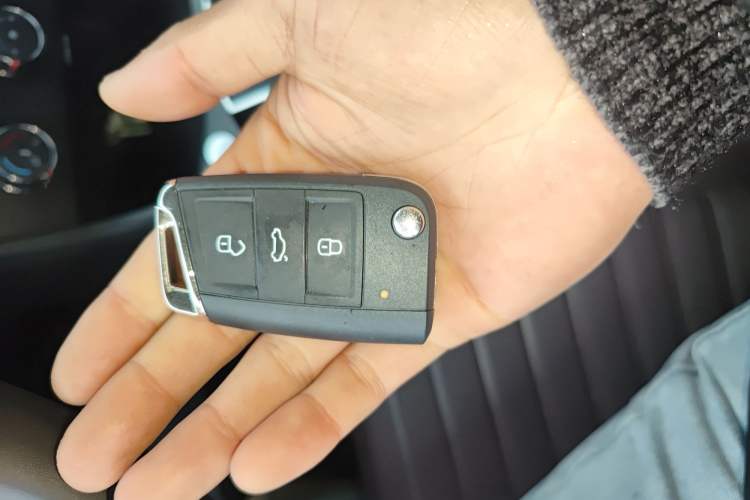 Used Volkswagen Lavida 2023 300TSI DSG Starry Full-Comfort Edition
