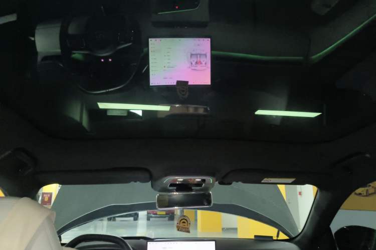 Used Zeekr 001 2024 WE Edition 95 kWh All-Wheel Drive Headliner