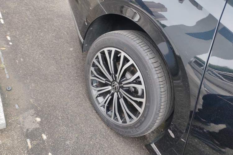 Used Volkswagen Phideon 2021 380TSI Luxury Edition
