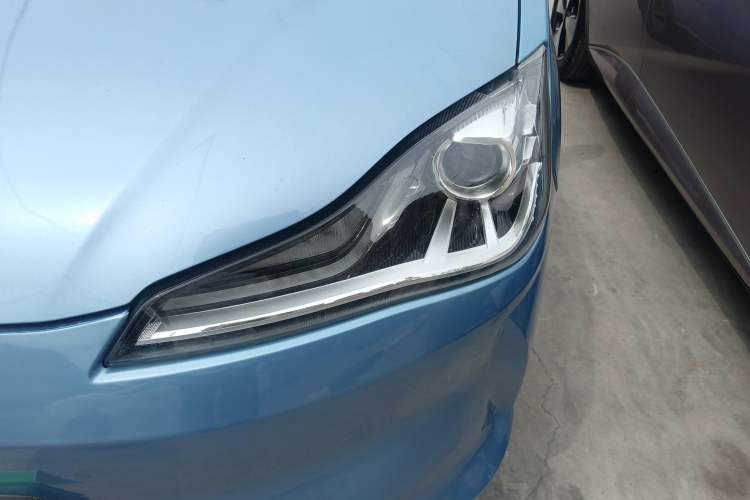 Used NETA V 2022 Chao 300 Lite Ternary Lithium Left Front Headlight