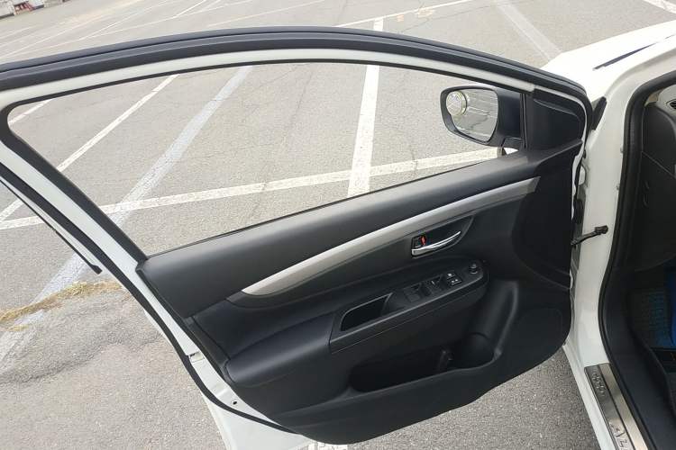 Used Suzuki Alivio 2015 1.6L Manual Comfort Model
