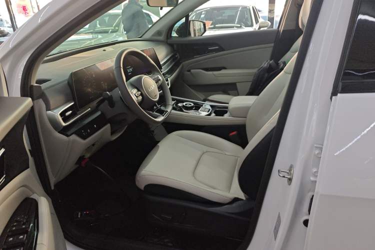 Used Kia Sportage (Chinese Domestic Model) 2023 1.5T Two-Wheel Drive Prestige Edition
