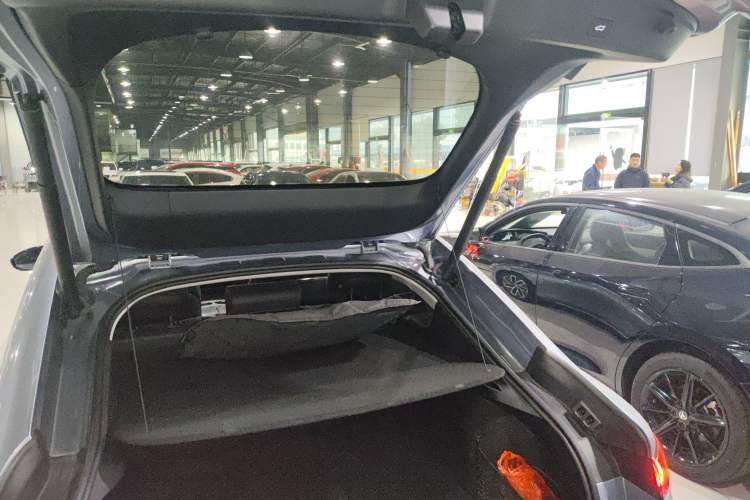 Used Baojun Enjoy 2025 All-Electric 600km Luxury Edition