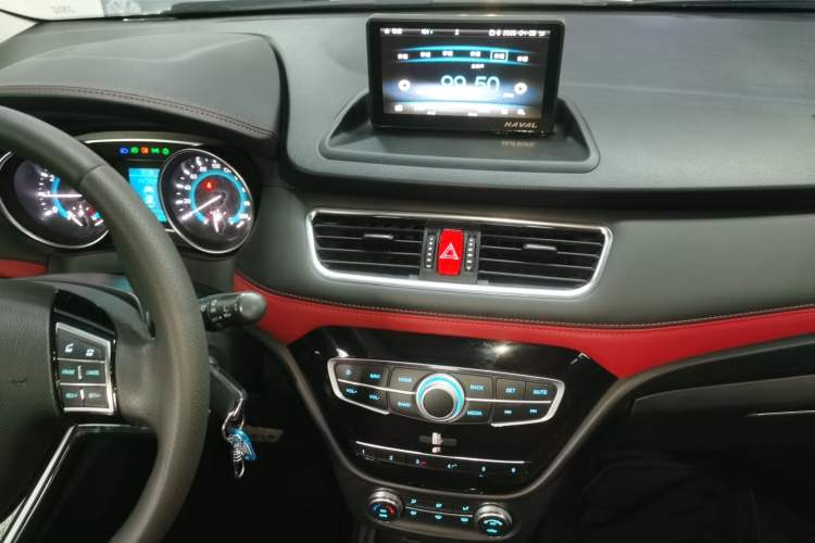 Used Haval H1 2016 Revised Version Blue Badge 1.5L AMT Luxury Edition
