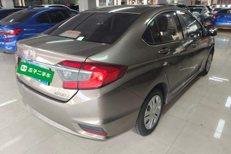 Used Honda Greiz 2016 1.5L CVT Classic Edition