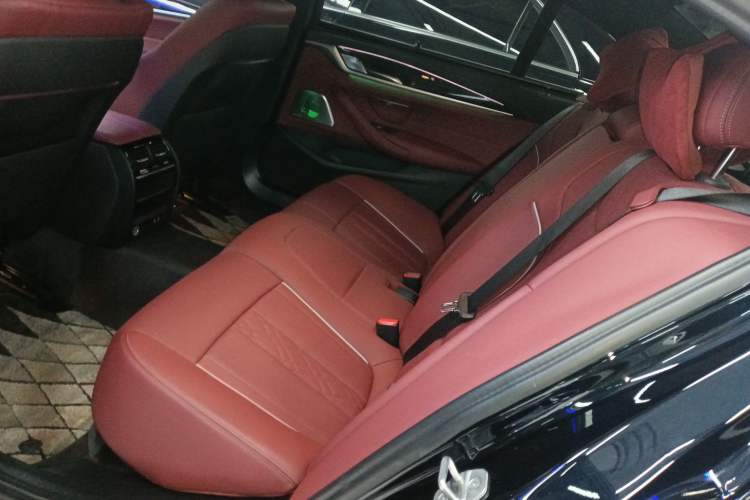 Used BMW 5 Series 2022 Second Facelift 525Li M Sport Package Left Rear Seat