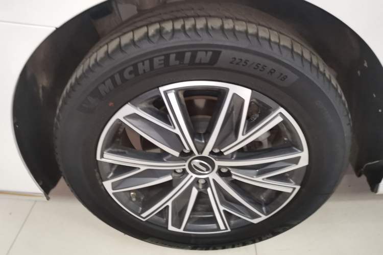 Used GAC Trumpchi M8 2024 Master Series 400T Ultimate Edition Right Rear Wheel Hub