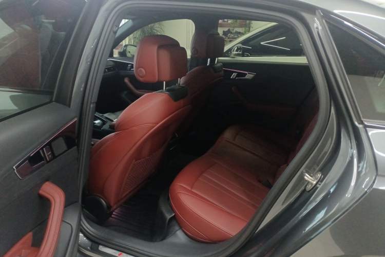 Used Audi A4L 2024 40 TFSI Luxury Dynamic Edition Left Rear Seat